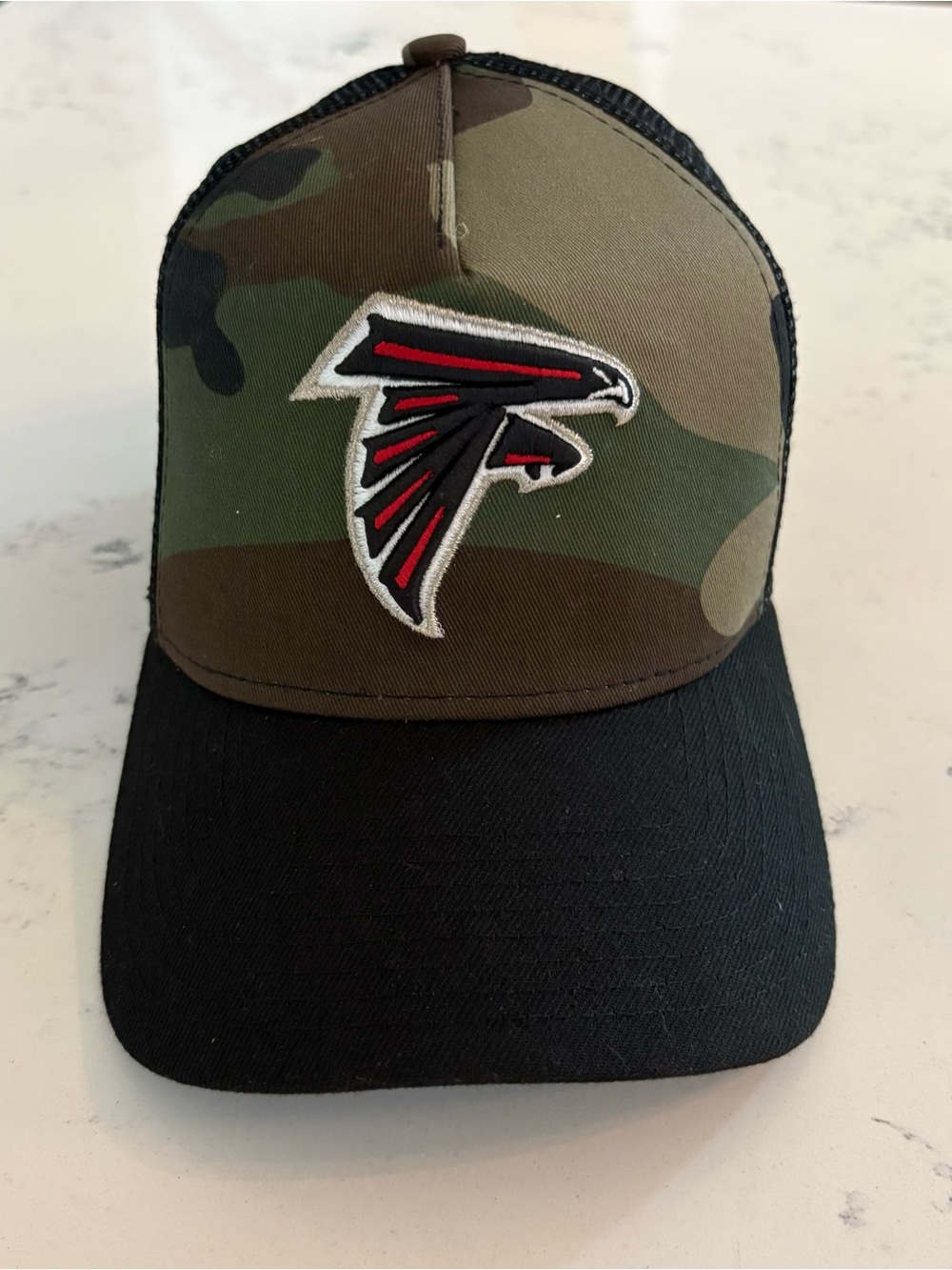 Official New Era 9FORTY
Atlanta Falcons Snapback
Trucker Hat FOOTBALL